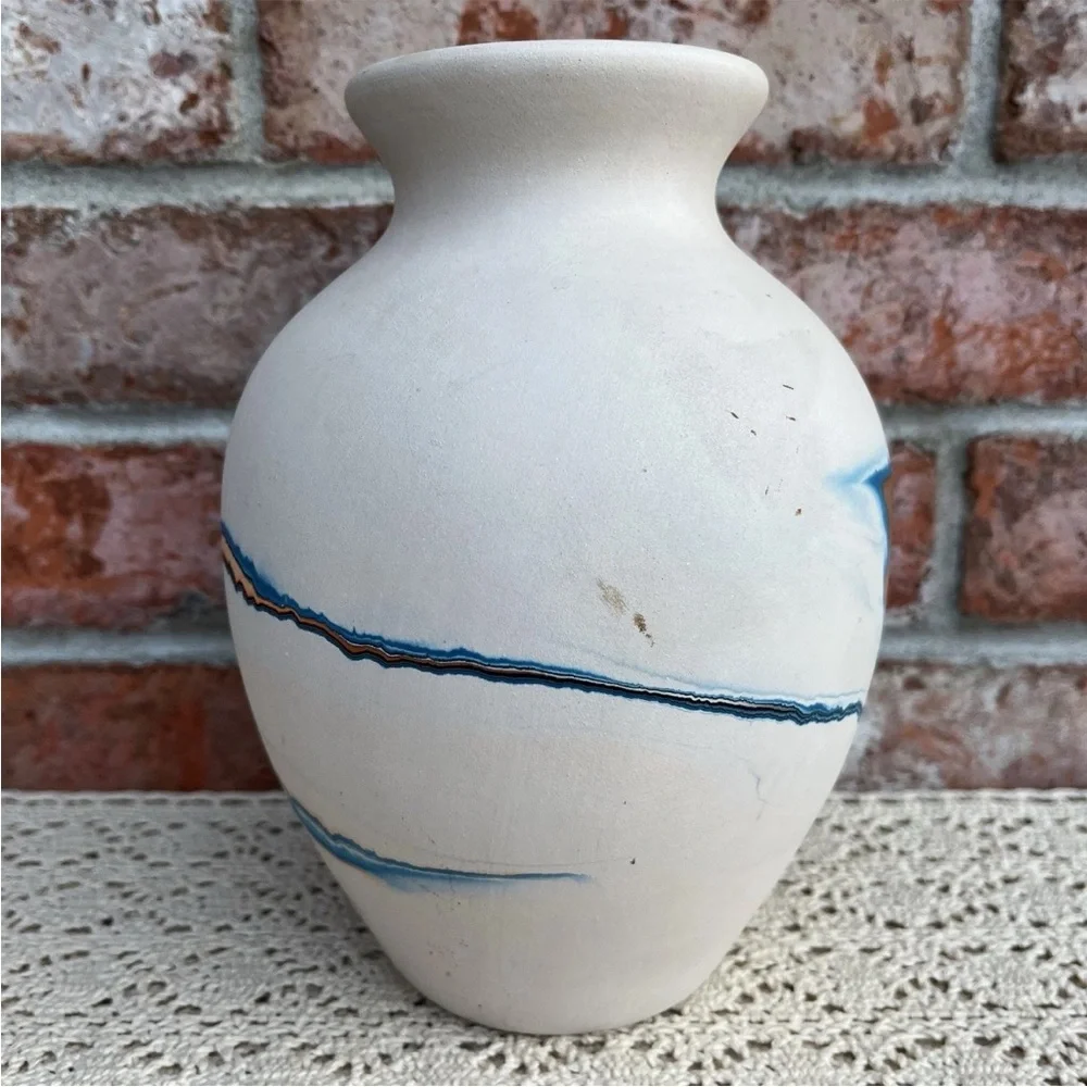 Nemadji Pottery Indian River Vase Blue Multicolor Swirl Design Made in USA VTG